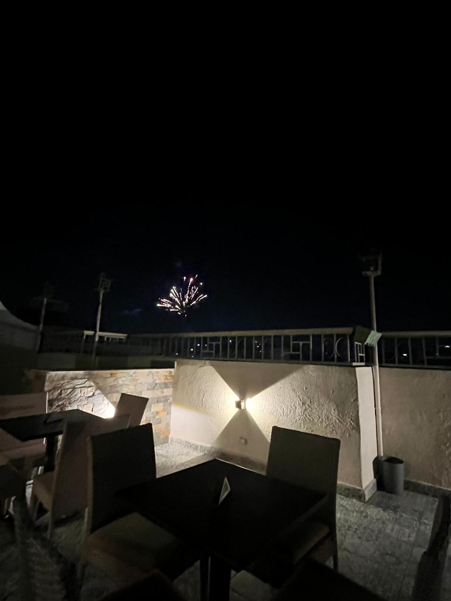 Pyramids Pride Inn Kafrat al Jabal Luaran gambar