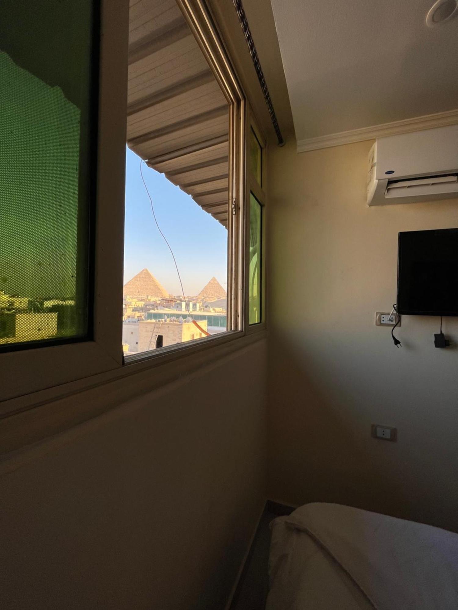 Pyramids Pride Inn Kafrat al Jabal Luaran gambar
